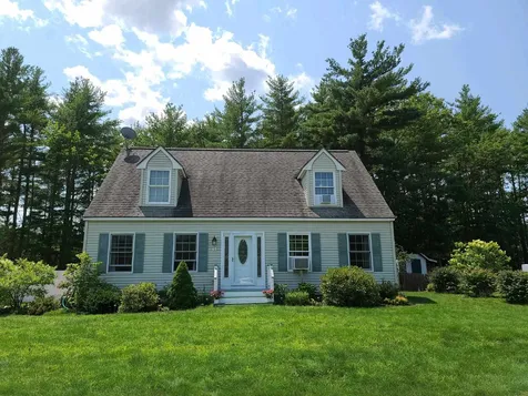 61 Stillwater Circle Rochester NH 03839