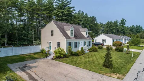 61 Stillwater Circle Rochester NH 03839