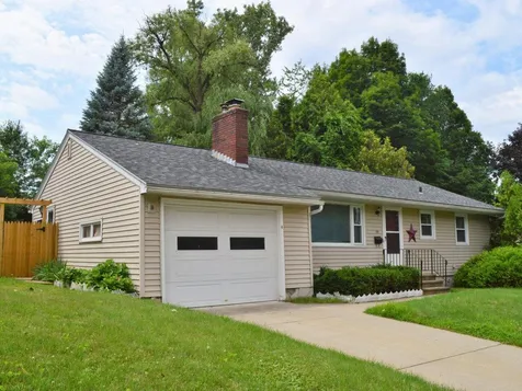 79 Birchcliff Parkway Burlington VT 05401