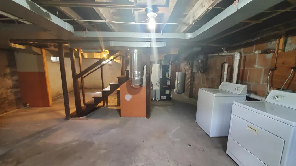 21 Beech Street Newmarket NH 03857