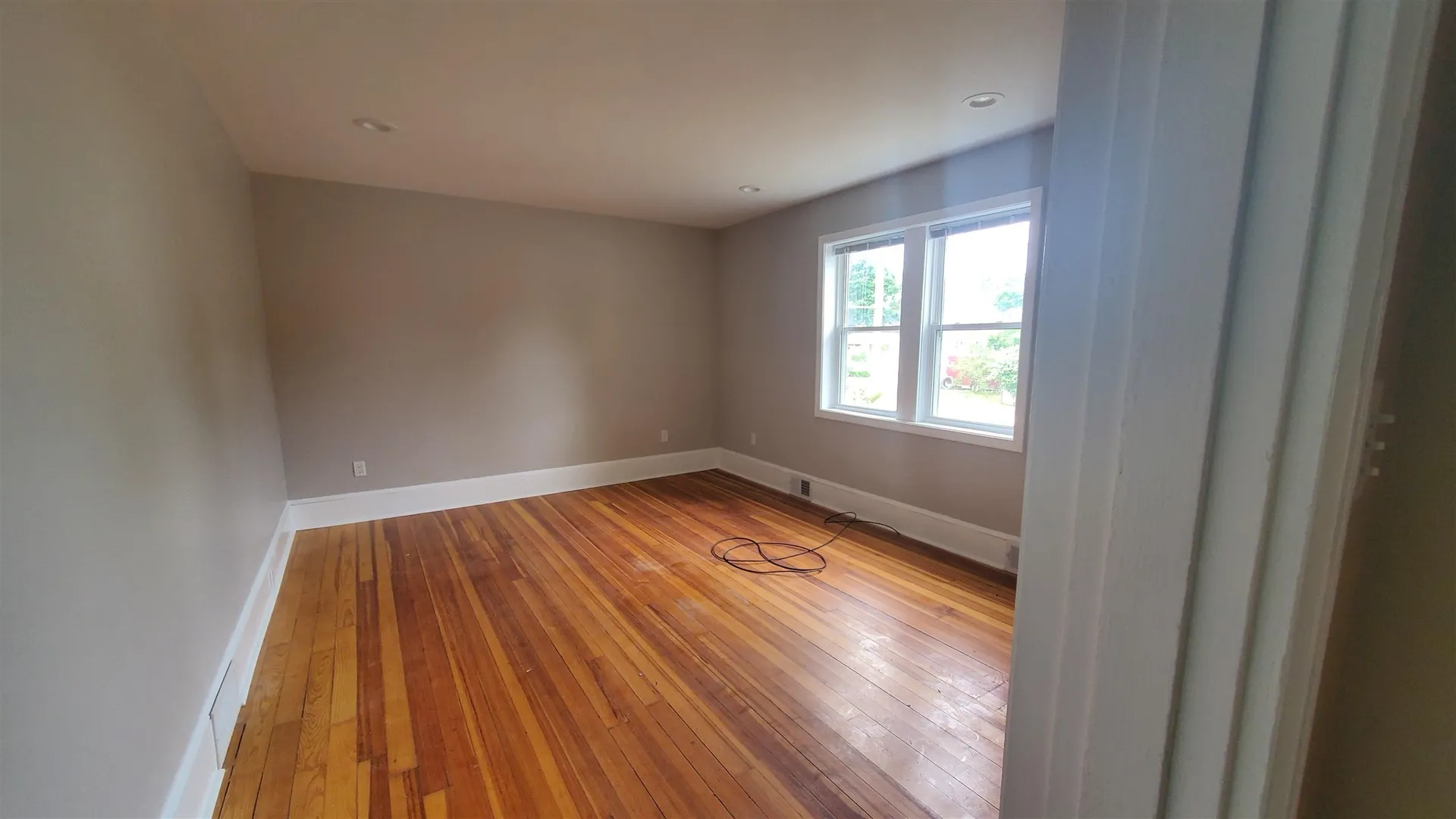 21 Beech Street Newmarket NH 03857