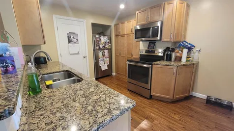 21 Beech Street Newmarket NH 03857