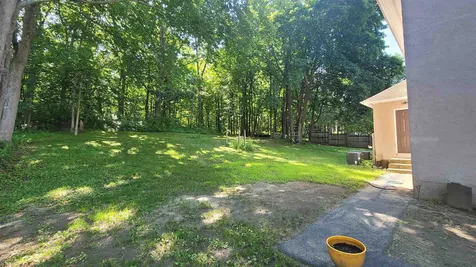 21 Beech Street Newmarket NH 03857