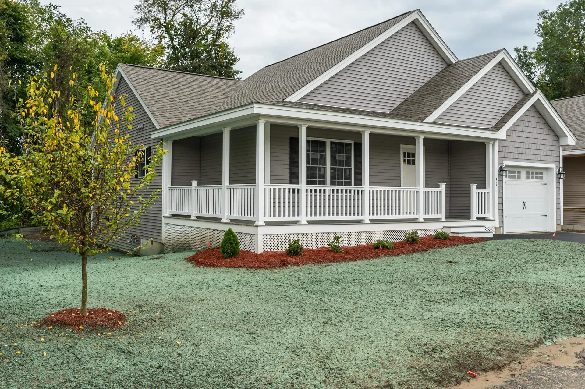32 Brackett Lane Hudson NH 03051