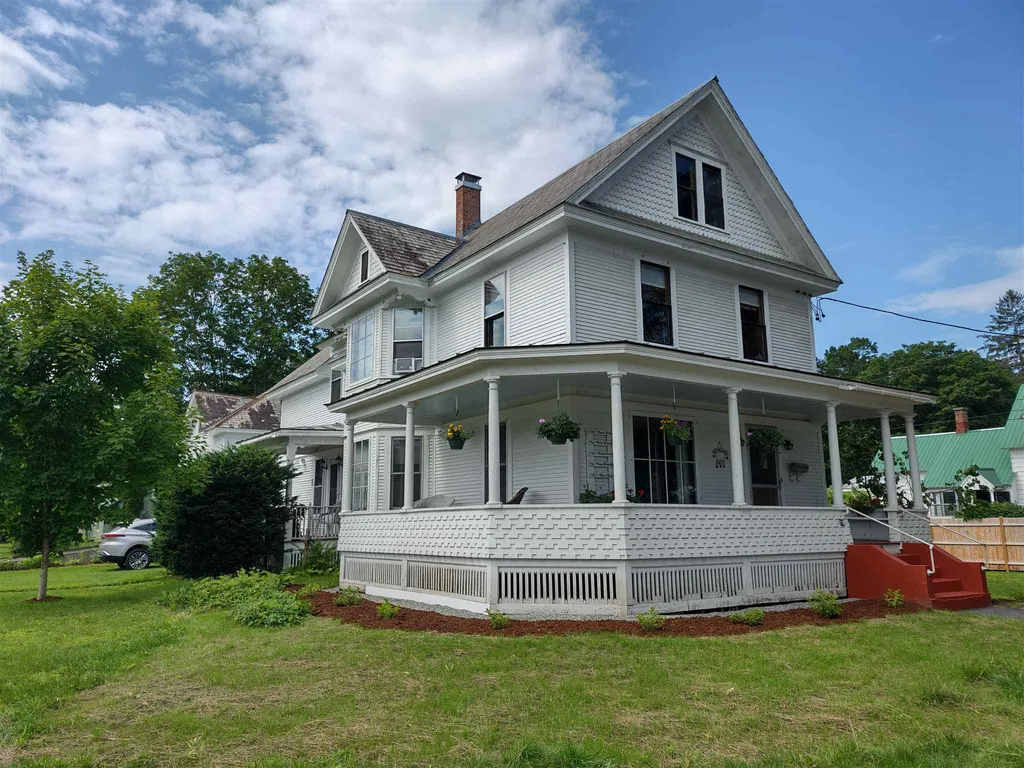 19 Maple Street Randolph VT 05060