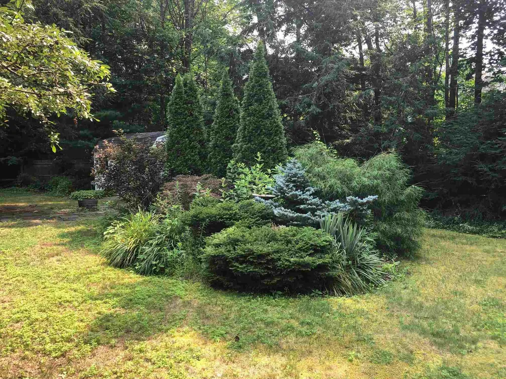 10 Hemlock Street Rochester NH 03867