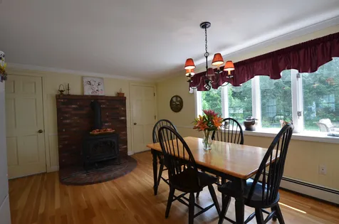 10 Hemlock Street Rochester NH 03867