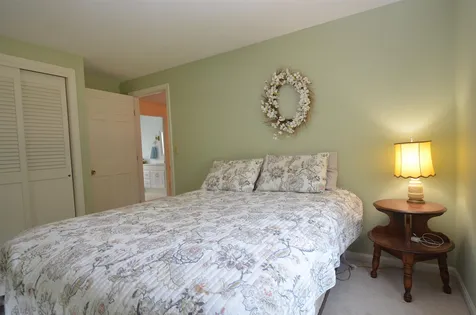 10 Hemlock Street Rochester NH 03867