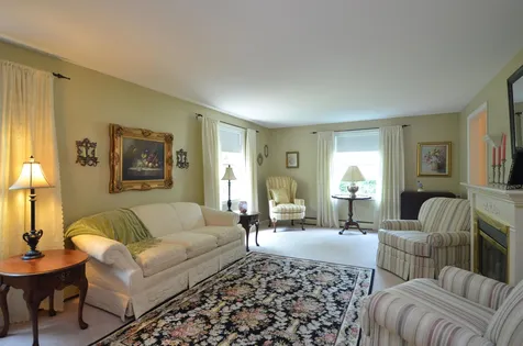 10 Hemlock Street Rochester NH 03867