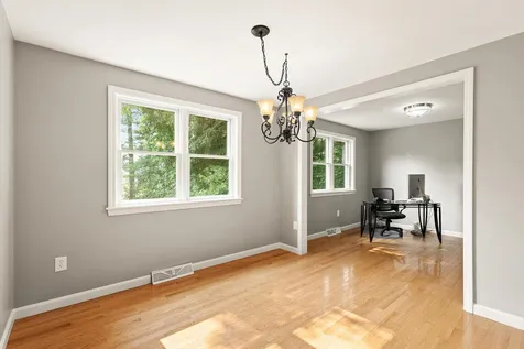 31 Honor Roll Road Pelham NH 03076
