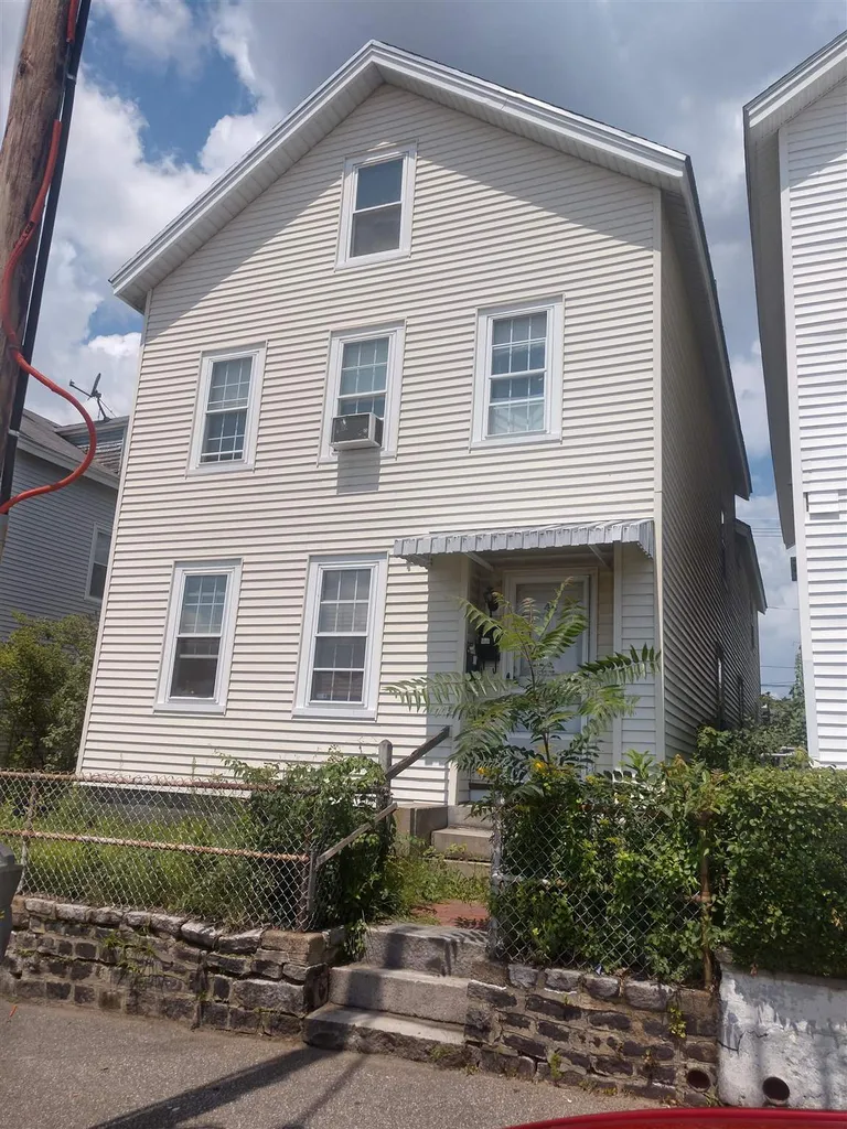 48 Orange Street Manchester NH 03104
