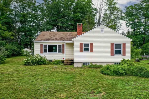 20 Goodrich Road Wolfeboro NH 03894
