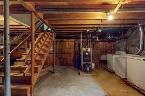20 Goodrich Road Wolfeboro NH 03894