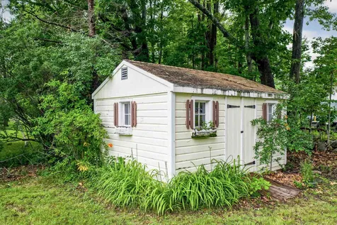 20 Goodrich Road Wolfeboro NH 03894