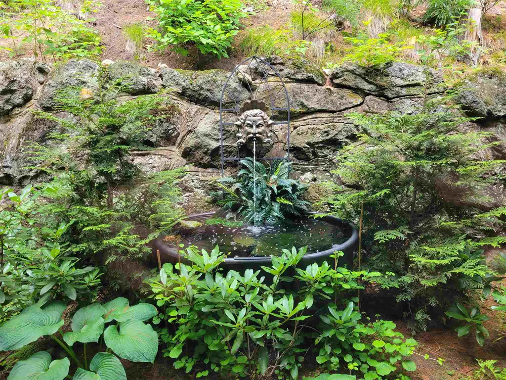 197 Perch Pond Road Holderness NH 03245