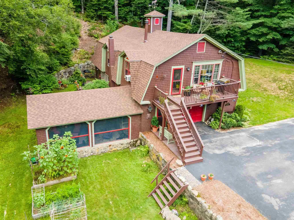 197 Perch Pond Road Holderness NH 03245