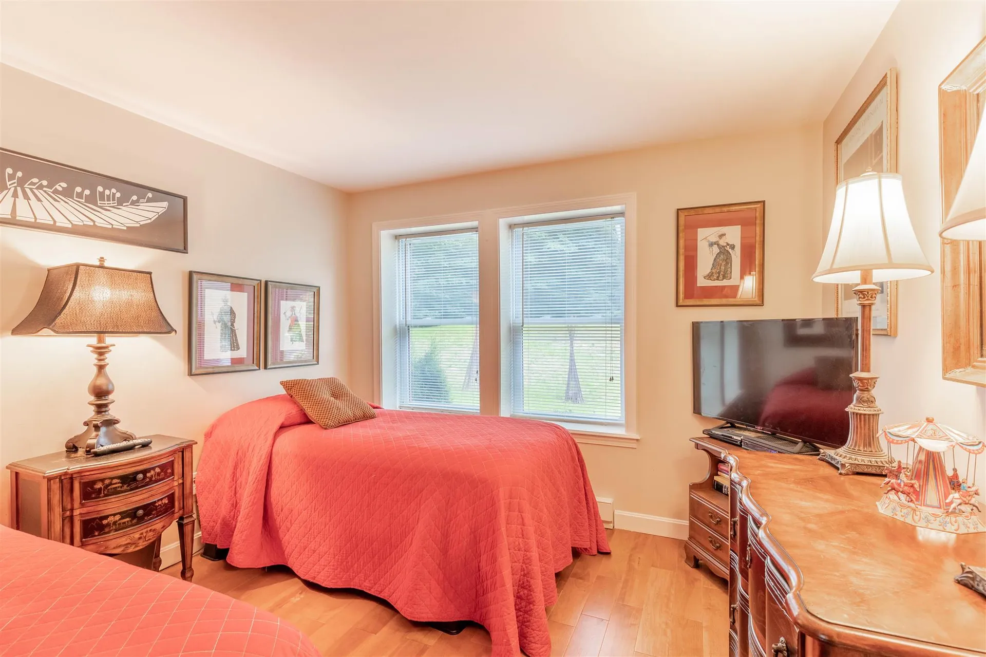 197 Perch Pond Road Holderness NH 03245