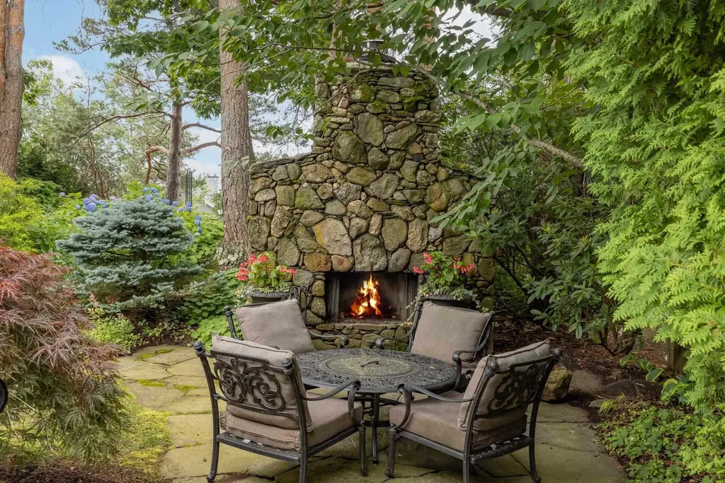 61 Marina Heights Road New Castle NH 03854