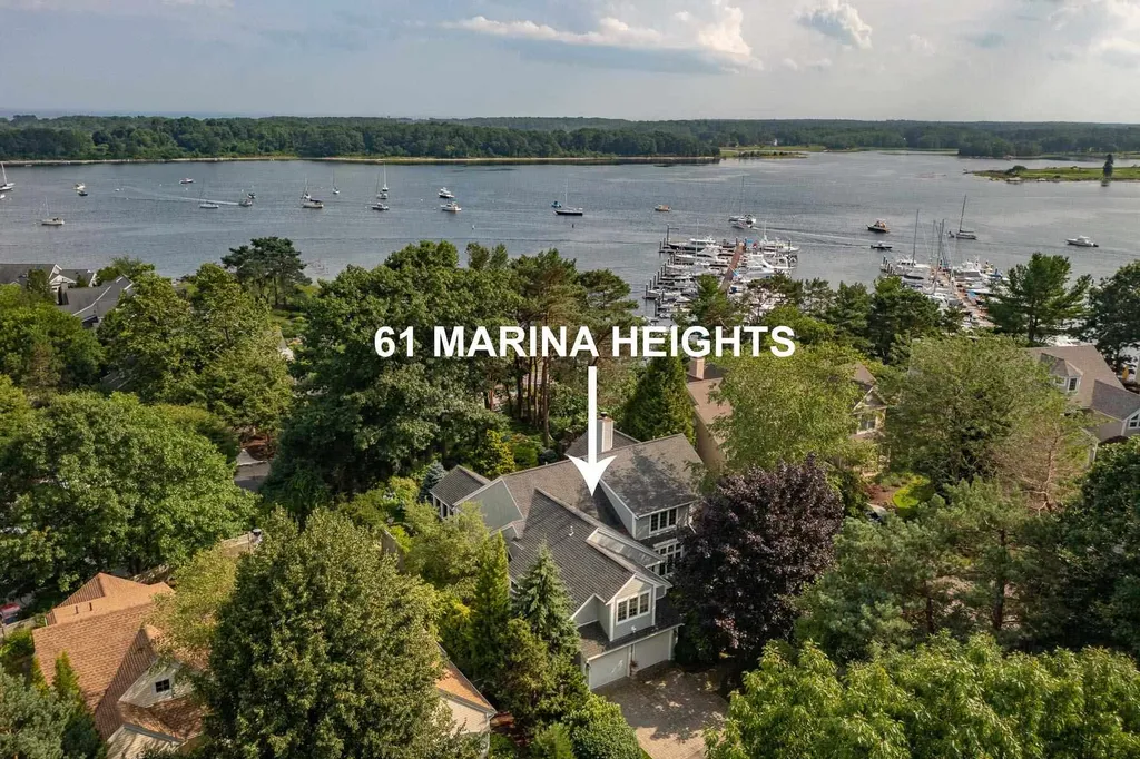 61 Marina Heights Road New Castle NH 03854