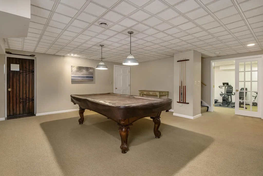 61 Marina Heights Road New Castle NH 03854