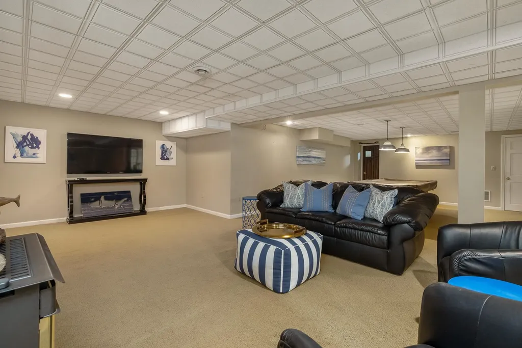61 Marina Heights Road New Castle NH 03854