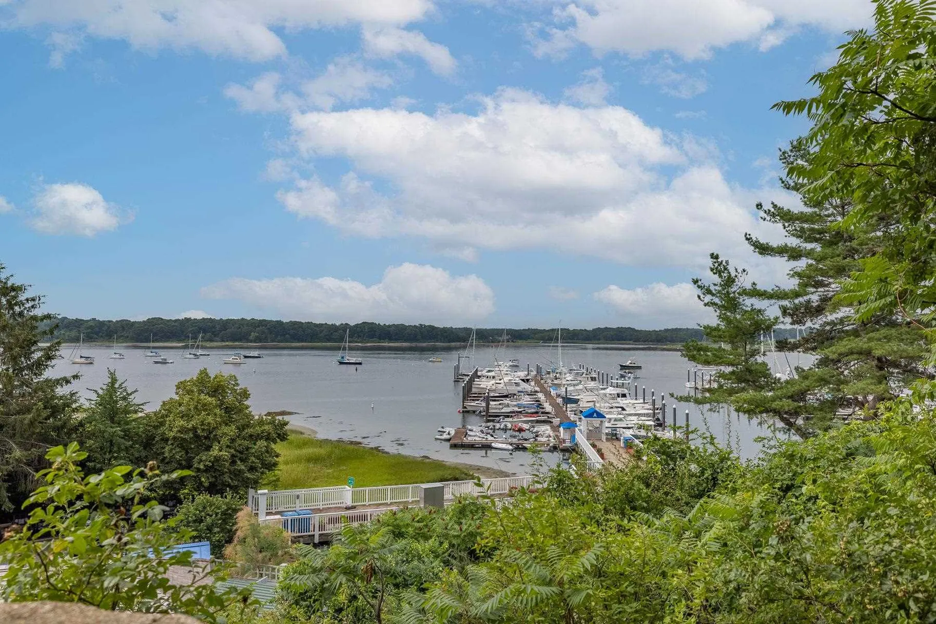 61 Marina Heights Road New Castle NH 03854