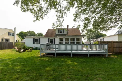 23 Elliot Park Dover NH 03820