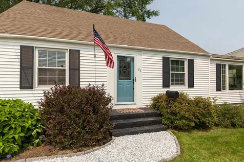 23 Elliot Park Dover NH 03820