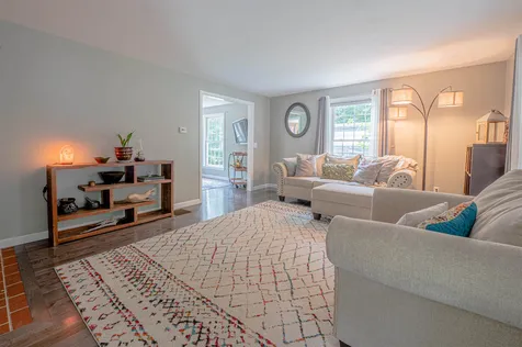 56 Osgood Road Kensington NH 03833