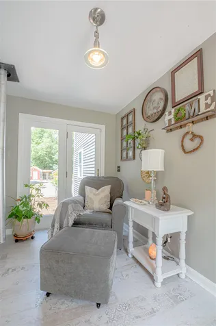 56 Osgood Road Kensington NH 03833