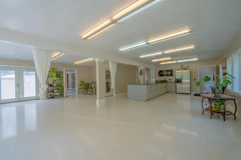 56 Osgood Road Kensington NH 03833