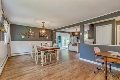 22 Justin Circle Londonderry NH 03053
