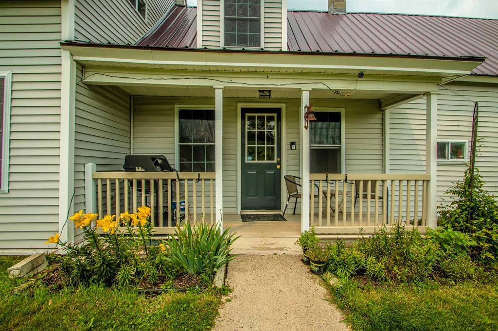 405 Elm Street Lancaster NH 03584