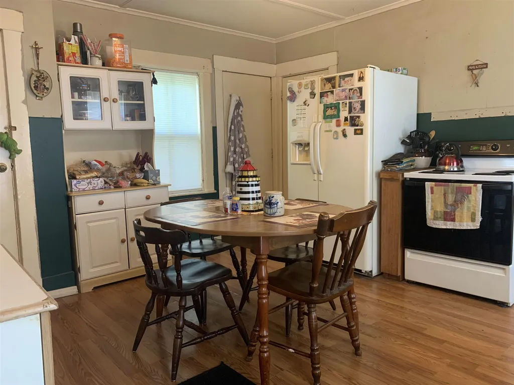 28 Chestnut Street Rochester NH 03867