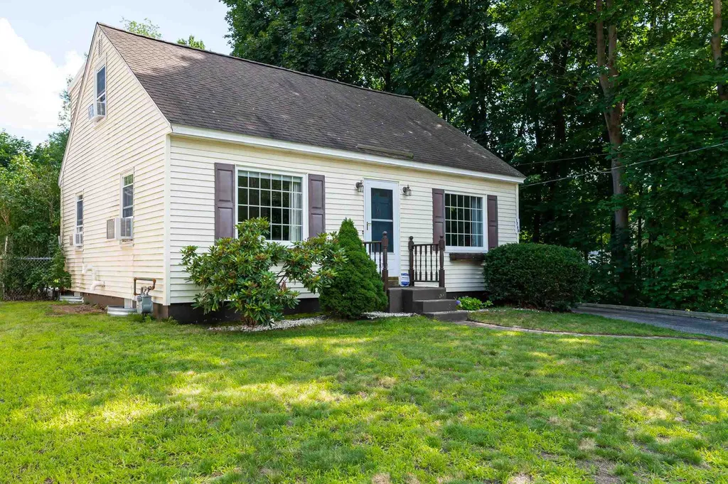 176b Kinsley Street Nashua NH 03060-3648