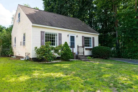176b Kinsley Street Nashua NH 03060-3648