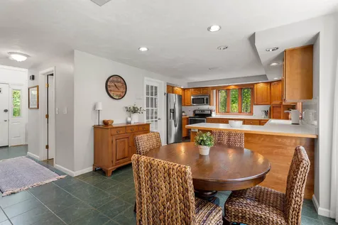 132 Farley Road Hollis NH 03049
