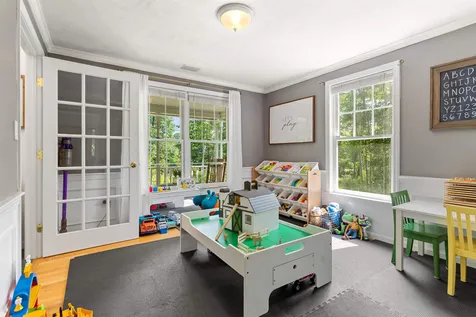 132 Farley Road Hollis NH 03049