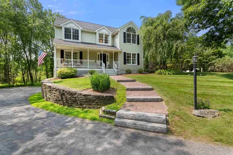 132 Farley Road Hollis NH 03049