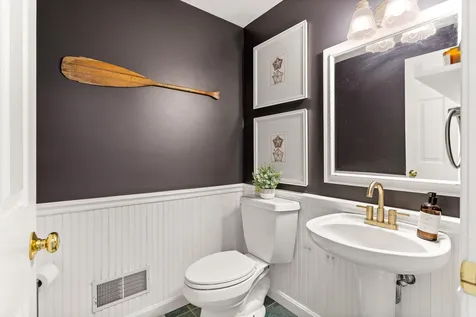 132 Farley Road Hollis NH 03049