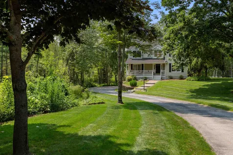 132 Farley Road Hollis NH 03049