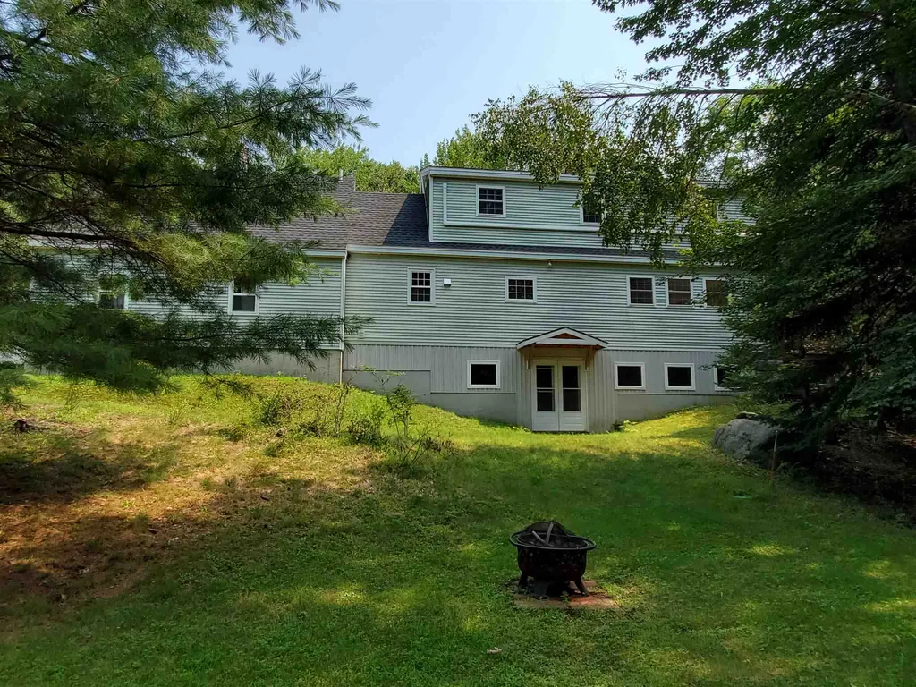 59 Fitzgerald Drive Enfield NH 03741
