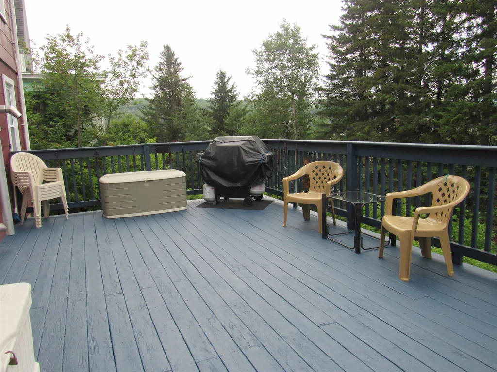 782 6th Avenue Berlin NH 03570