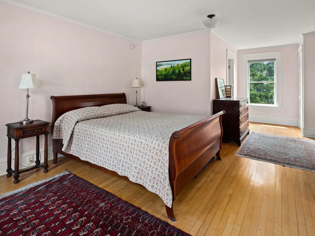 35 Kingsland Terrace Burlington VT 05401