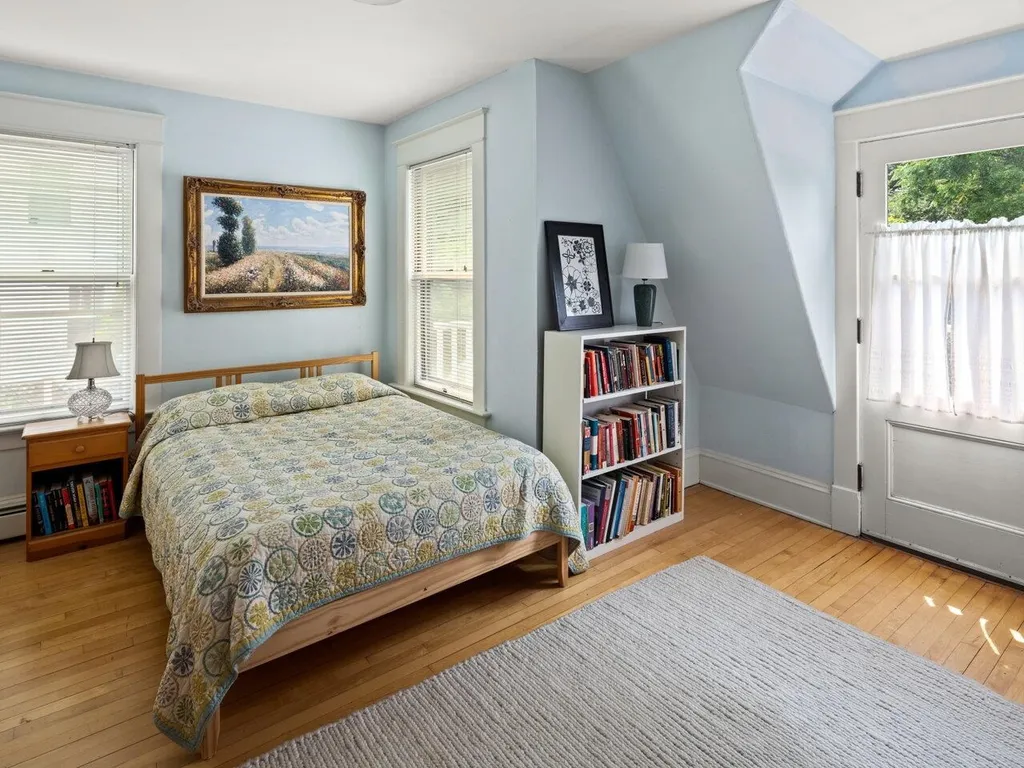 35 Kingsland Terrace Burlington VT 05401