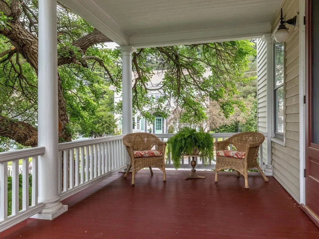 35 Kingsland Terrace Burlington VT 05401