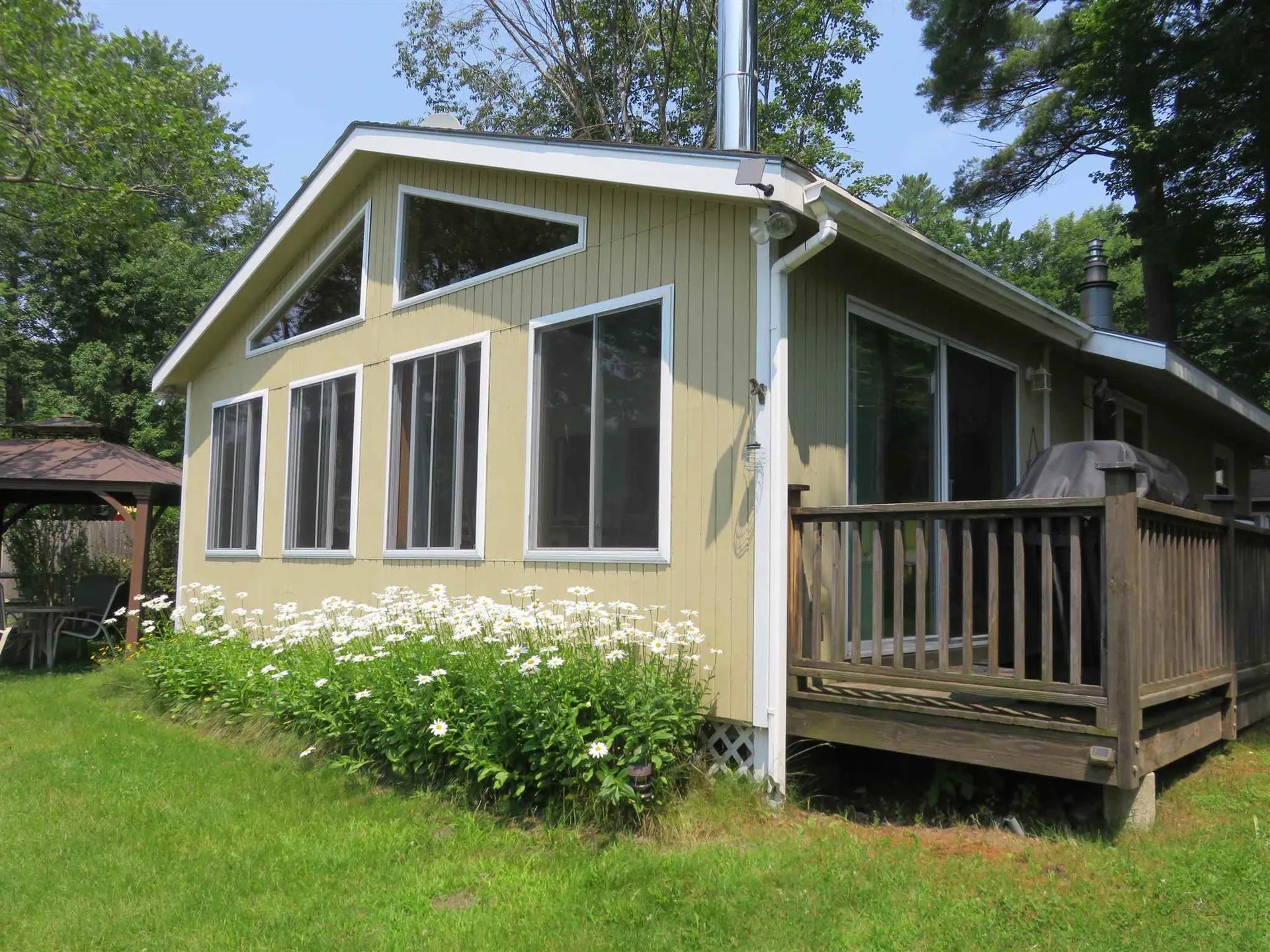 22 Hawley Drive Enfield NH 03748