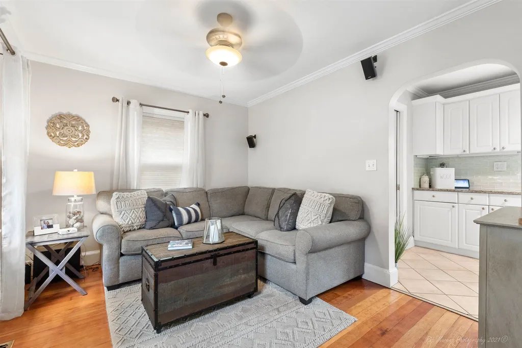 17 Walton Road Plaistow NH 03865