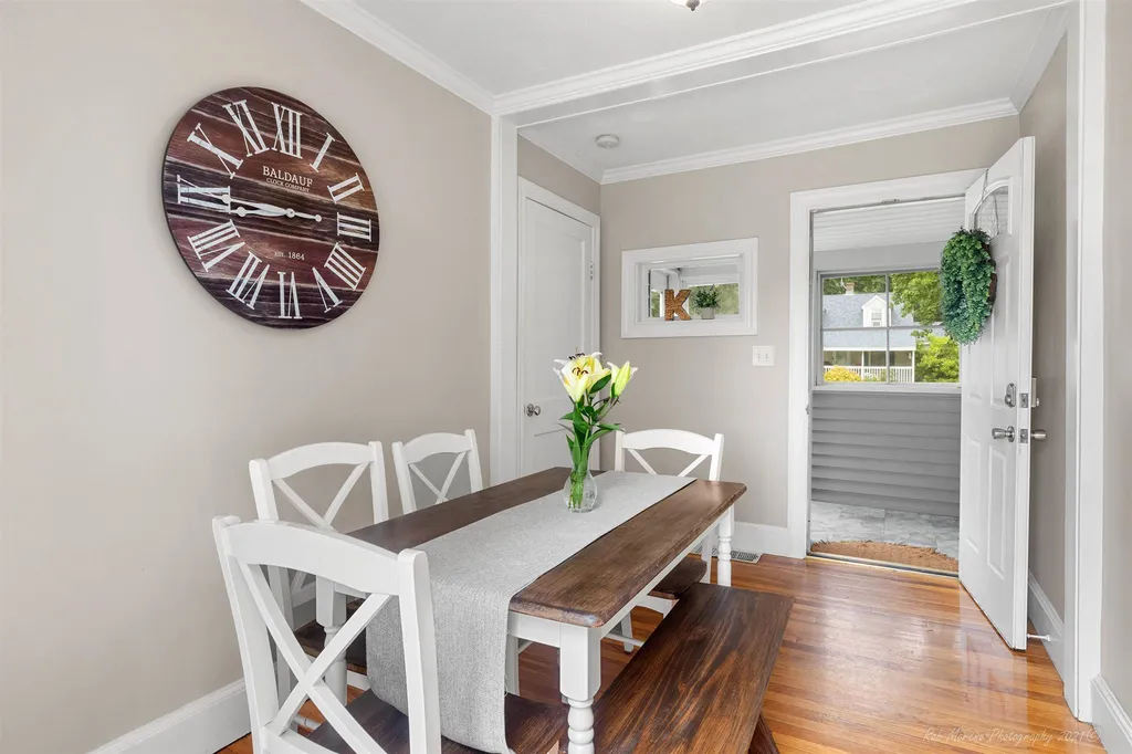 17 Walton Road Plaistow NH 03865