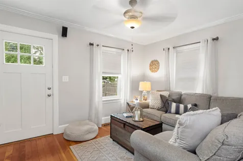 17 Walton Road Plaistow NH 03865